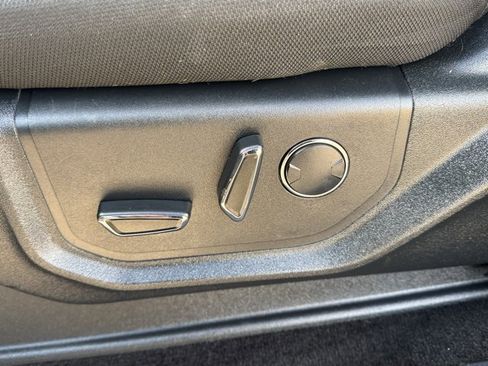 Used 2018 Ford F150 XLT w/ Equipment Group 302A Luxury image 11