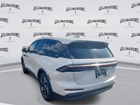 New 2026 Lincoln Nautilus Premier w/ Jet Appearance Package image 3