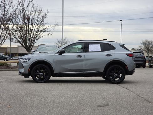 Used 2023 Buick Envision Preferred image 4