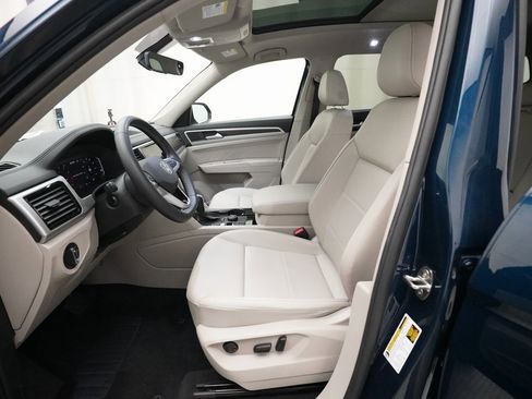 Used 2022 Volkswagen Atlas SE image 7