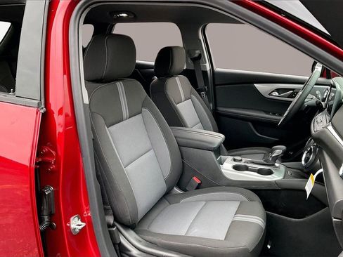 New 2026 Chevrolet Blazer LT image 13