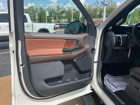 New 2026 Ford Expedition King Ranch AWD/4WD image 17