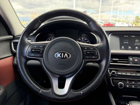 Used 2017 Kia Optima LX w/ Value Package image 25
