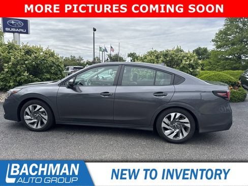 Used 2025 Subaru Legacy Limited AWD/4WD image 9