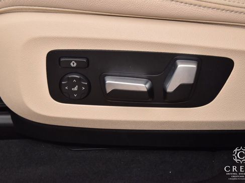 Used 2021 BMW X5 xDrive40i w/ Convenience Package image 29