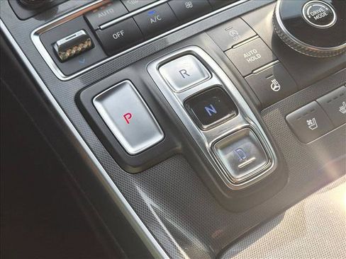 Used 2022 Hyundai Santa Fe Calligraphy FWD image 10