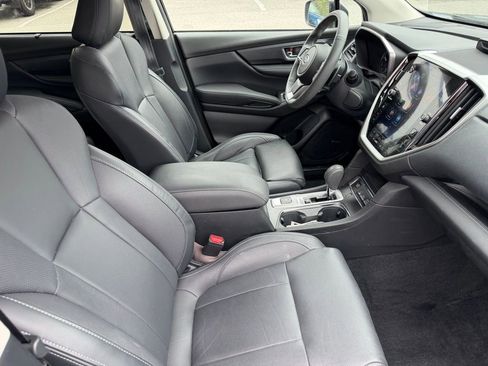 Used 2023 Subaru Ascent Limited w/ Technology Package AWD/4WD image 17