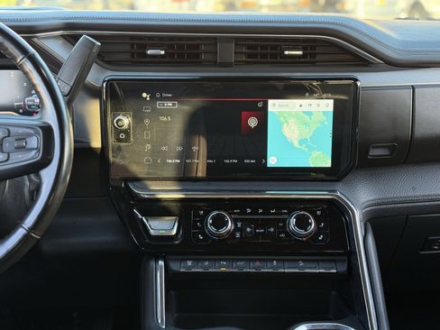 Used 2024 GMC Sierra 2500 Denali w/ Denali Reserve Package image 20