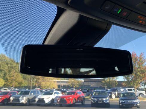 Used 2022 Chevrolet Tahoe LT image 27