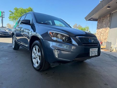 Used 2013 Toyota RAV4 EV image 13