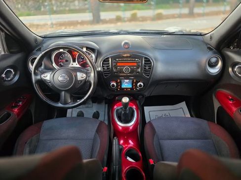 Used 2014 Nissan Juke SV FWD image 26
