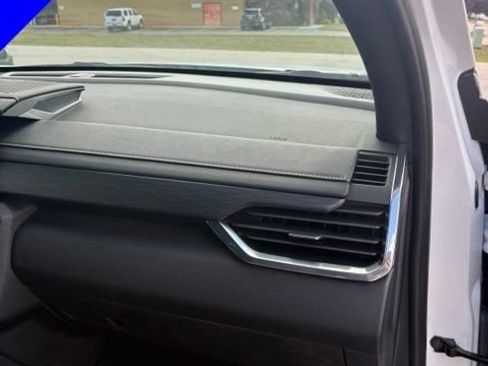 Used 2026 GMC Acadia Elevation FWD image 30