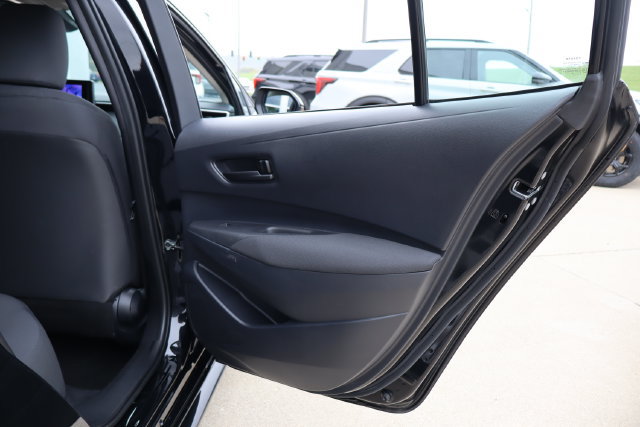 Used 2024 Toyota Corolla LE FWD image 29