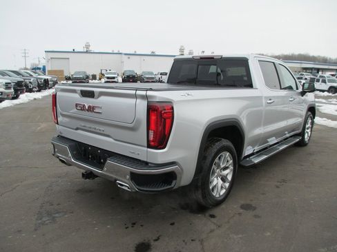 Used 2019 GMC Sierra 1500 SLT w/ SLT Premium Plus Package image 4