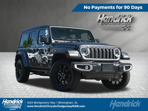Used 2025 Jeep Wrangler Unlimited Sahara w/ Safety Group AWD/4WD image 1