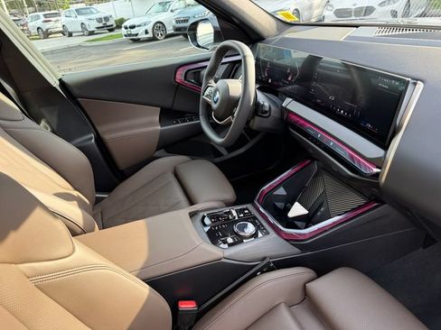 Used 2025 BMW X3 xDrive30i AWD/4WD image 27