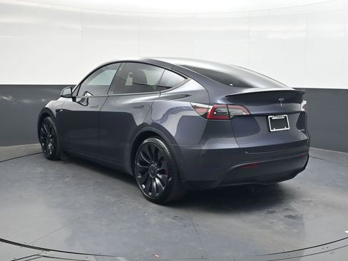 Used 2022 Tesla Model Y Performance image 6