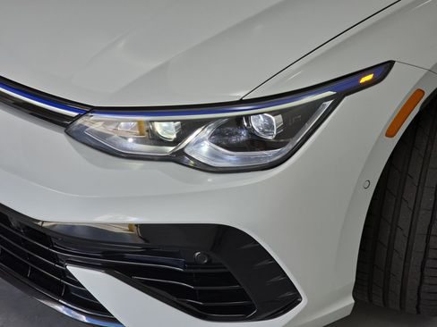 Certified 2024 Volkswagen Golf R AWD/4WD image 33