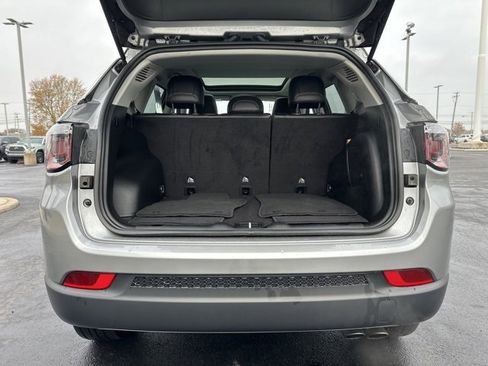 Used 2022 Jeep Compass Limited w/ Sun and Sound Group image 37