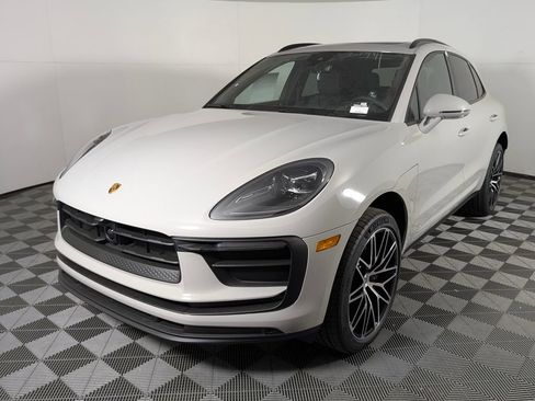 New 2026 Porsche Macan AWD/4WD image 1