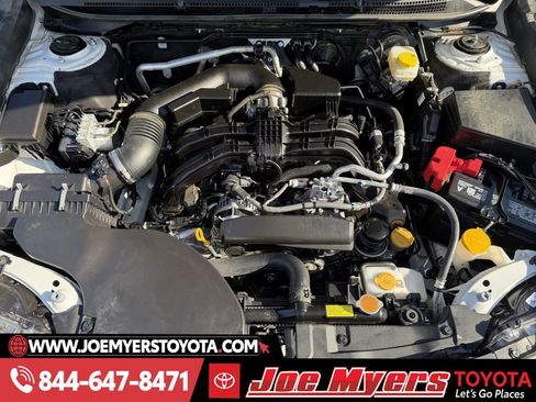 Used 2025 Subaru Outback Premium w/ Popular Package #1A image 28