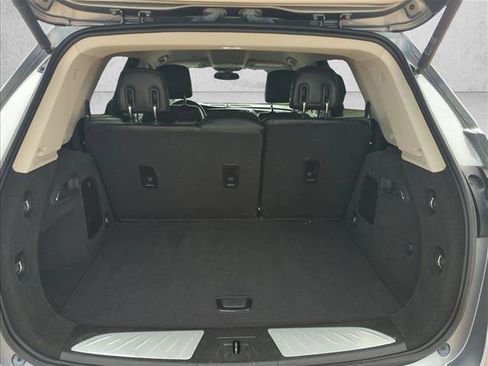 Used 2020 Buick Envision Essence FWD image 6