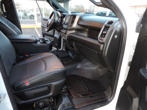 Used 2023 RAM 3500 Tradesman w/ Max Tow Package image 13