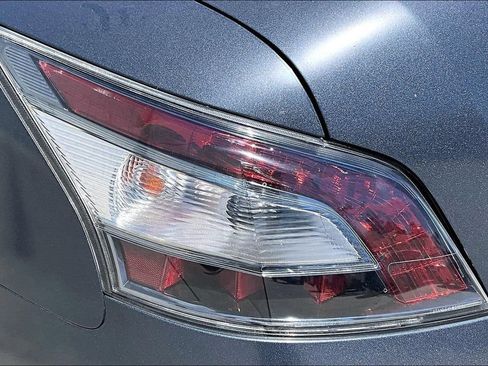 Used 2012 Nissan Maxima 3.5 SV FWD image 33