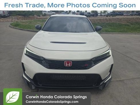Used 2024 Honda Civic Type R image 2