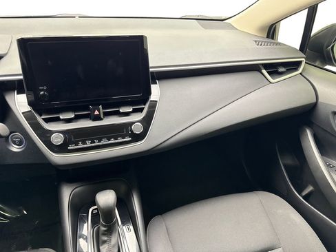 Used 2024 Toyota Corolla LE w/ LE Convenience Package FWD image 54