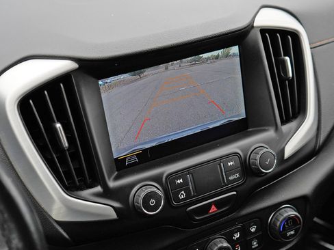 Used 2020 GMC Terrain SLT w/ Preferred Package AWD/4WD image 32