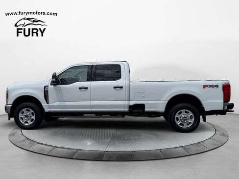 Used 2025 Ford F350 XLT w/ FX4 Off-Road Package AWD/4WD image 6