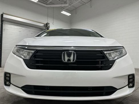 Used 2023 Honda Odyssey Touring image 10