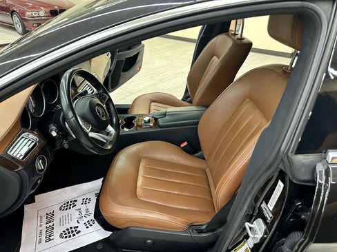 Used 2015 Mercedes-Benz CLS 400 w/ Premium 2 Package image 20
