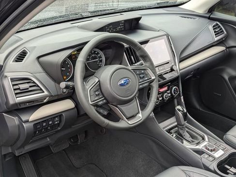 Used 2023 Subaru Forester Limited image 13