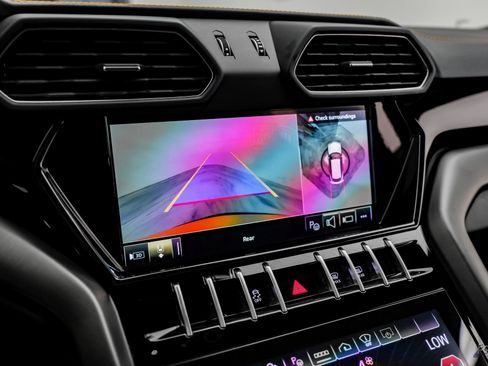 Used 2024 Lamborghini Urus S image 70