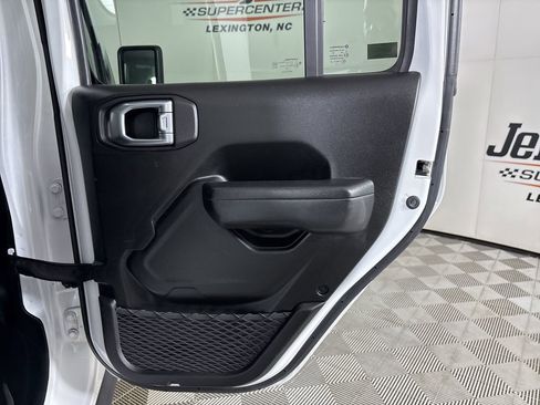 Used 2023 Jeep Gladiator Mojave w/ Trailer Tow Package image 24