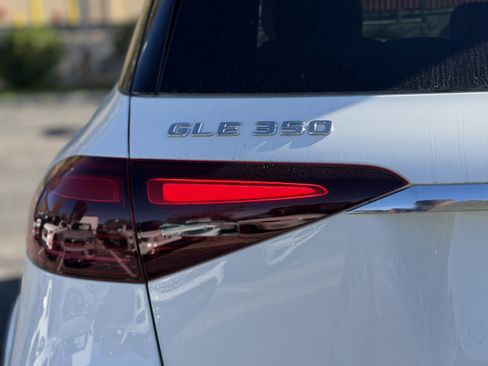 New 2026 Mercedes-Benz GLE 350 4MATIC image 11