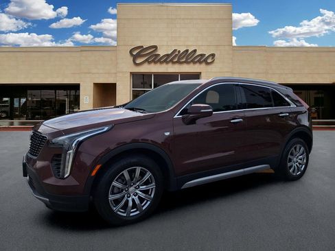 Used 2023 Cadillac XT4 Premium Luxury w/ Cold Weather Package AWD/4WD image 7