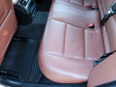 Used 2014 BMW 535i Sedan image 18