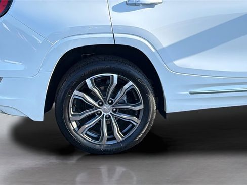 Used 2020 GMC Terrain Denali w/ Denali Premium Package image 17