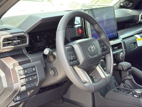 New 2026 Toyota 4Runner TRD Off-Road Premium AWD/4WD image 10