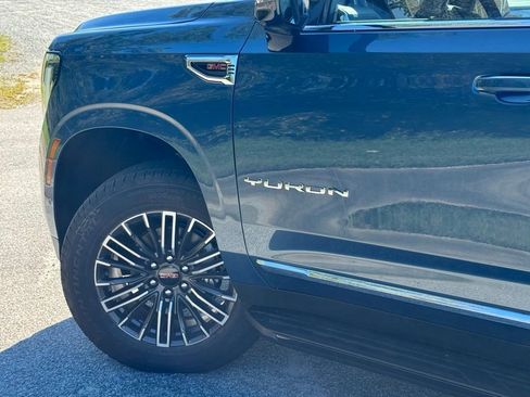 New 2026 GMC Yukon Elevation image 7