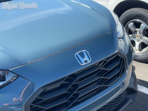 Certified 2025 Honda HR-V Sport image 6