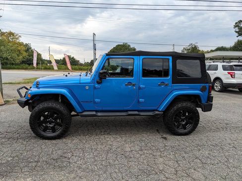 Used 2014 Jeep Wrangler Altitude image 4