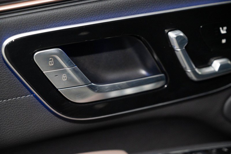 Certified 2023 Mercedes-Benz EQS 580 4MATIC Sedan image 21
