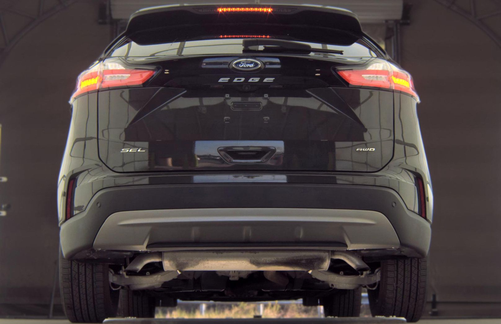 Used 2024 Ford Edge SEL w/ Convenience Package AWD/4WD image 6
