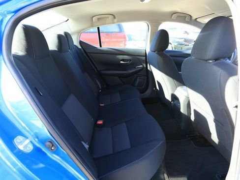 Used 2023 Nissan Sentra SV image 24