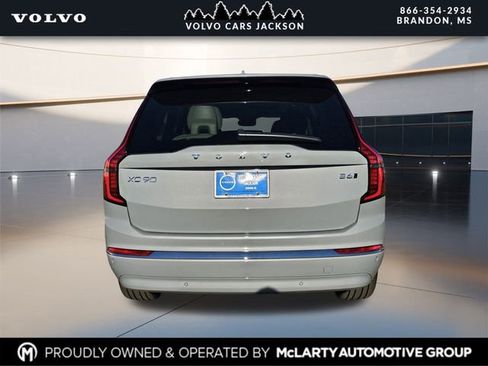New 2026 Volvo XC90 B6 Ultra w/ Protection Package image 5