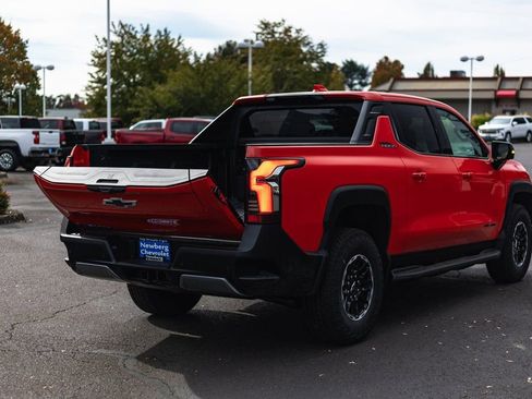 New 2026 Chevrolet Silverado EV Trail Boss w/ Premium Package image 27